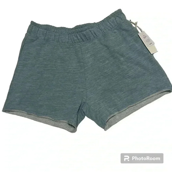 Reflex turquoise blue women’s shorts NWT size Medium - Picture 1 of 4